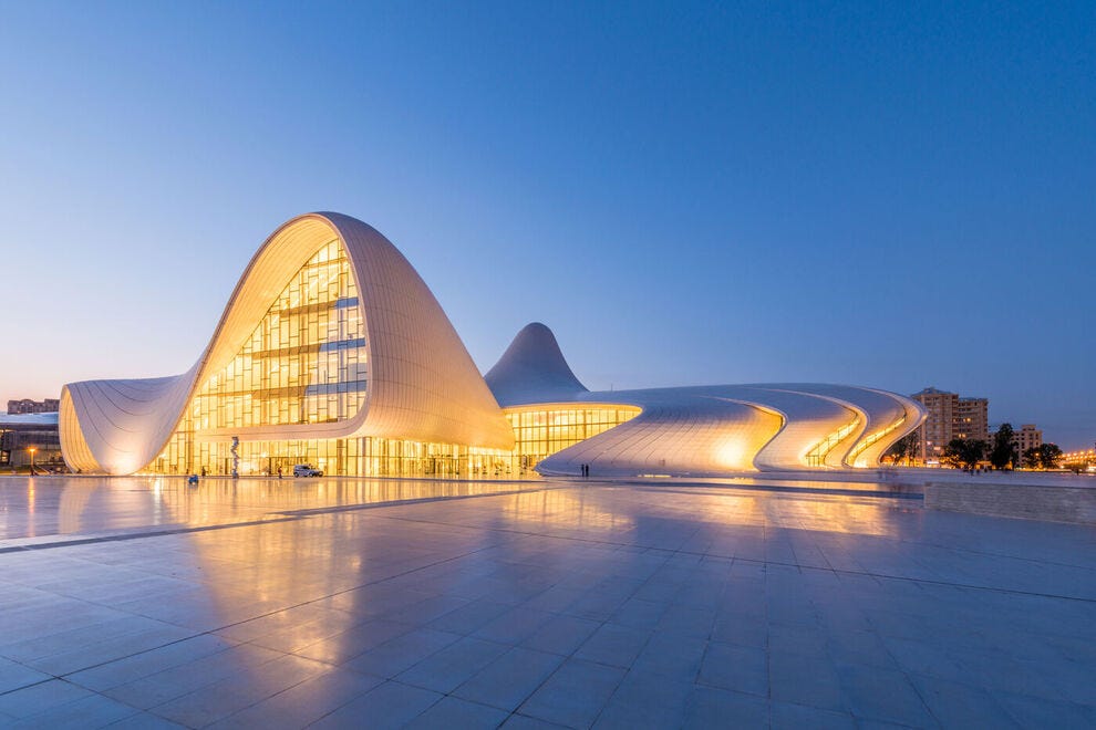 Heydar-Aliyev-Center-designed-by-Zaha-Hadid-in-Baku--by-Elnur-and-Azerbaijan-Tourism-Board-_54_990x660