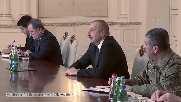 Download (1) 68 0 (1)