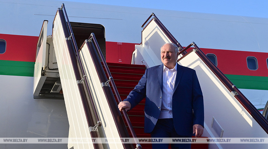 000019 F49D01221F355B75432586B6004F205D