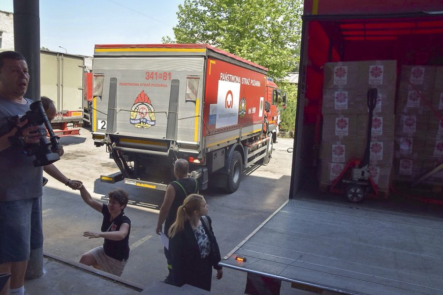 18761476250 b437c3321d b