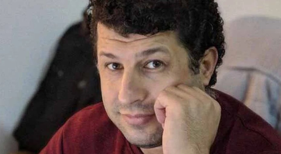 Alirezafarshi.jpg 930x510 q85 box 0,17,930,493 crop subsampling 2 upscale