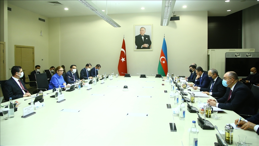 Thumbs b c f1145f27ce5e7b0b62f26814b633e855