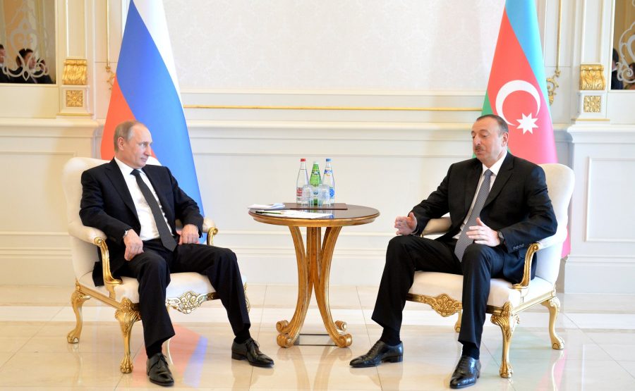 Vladimir Putin and Ilham Aliyev (2015 06 13)