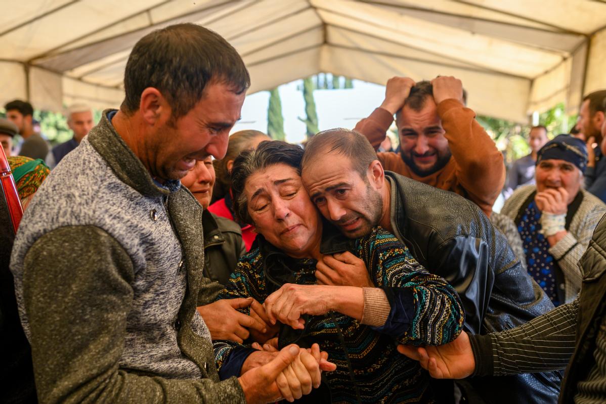 5f8cf91ba31024adbd9ab710