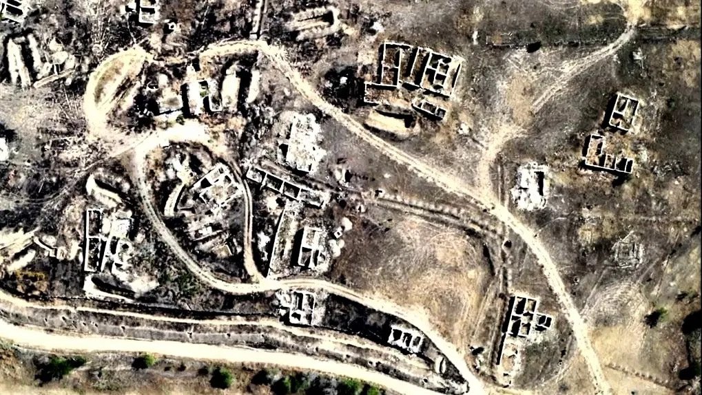 Ezgif.com gif maker (4)