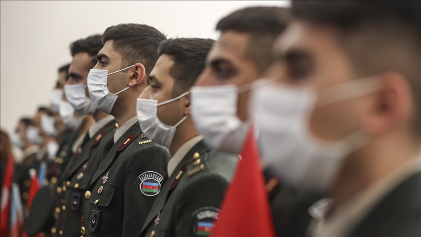 Thumbs b c e43cd9231c714225d408fc9363c5d364 (1)