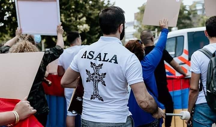 15954343725f1865842fab38.62893280