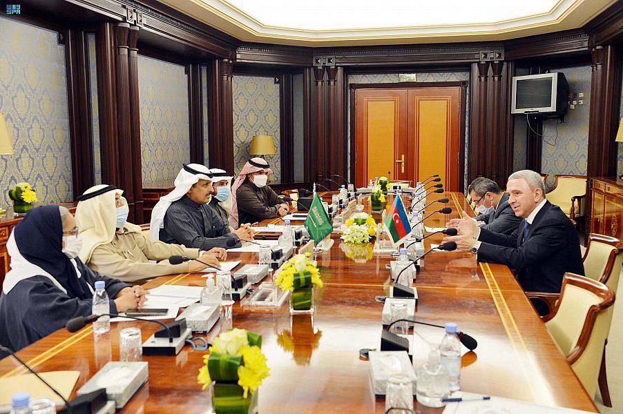 Bab5c5bd90b24817afab4aa1a5af8bf2