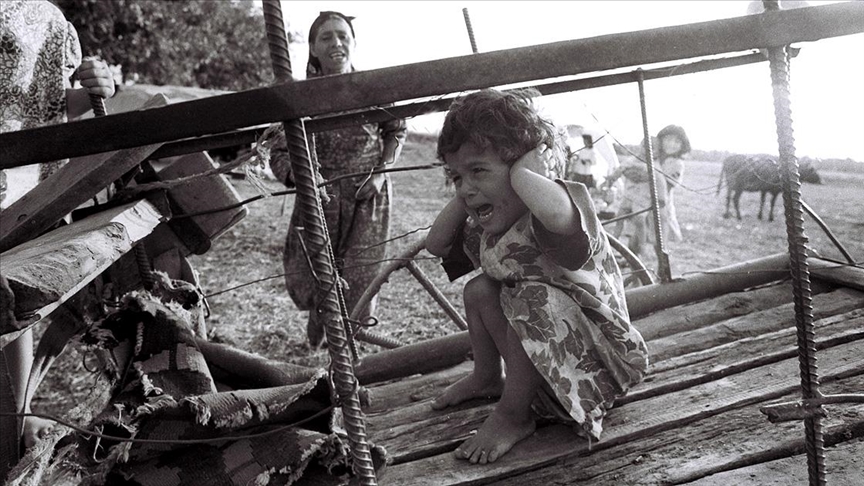 Thumbs b c 2eef2861645e4c50553abfc32e8372eb