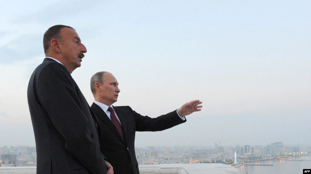 03040000 0aff 0242 f01f 08da30dde4f5 w1023 r1 s