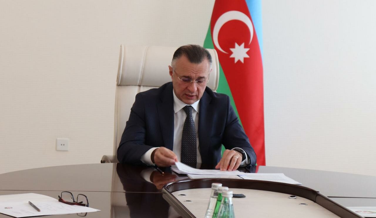 2E02D0E5 032E 4073 99B7 34654FE68F74