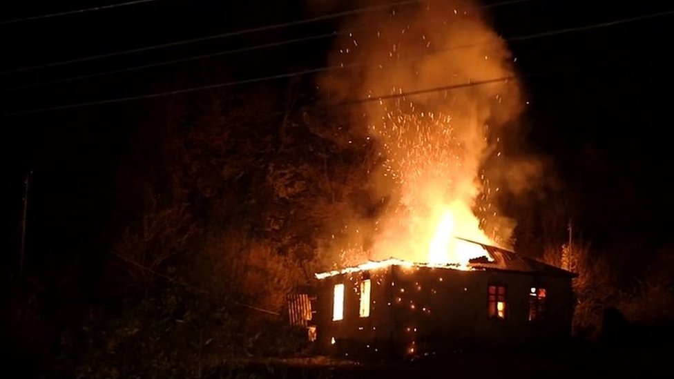 115506552 exodus burning house