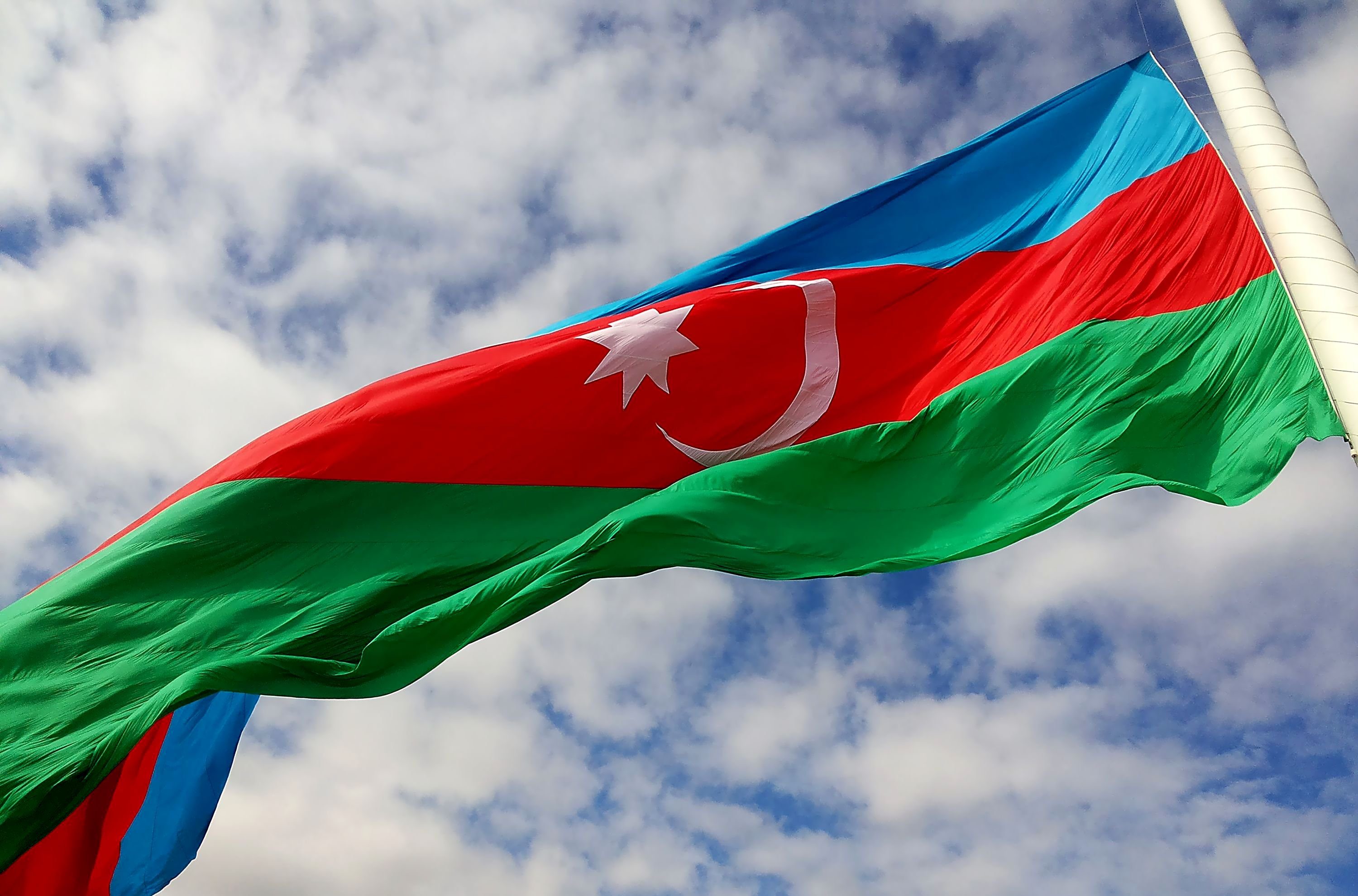 1571304362 1955955 1571304107 06035571505136973