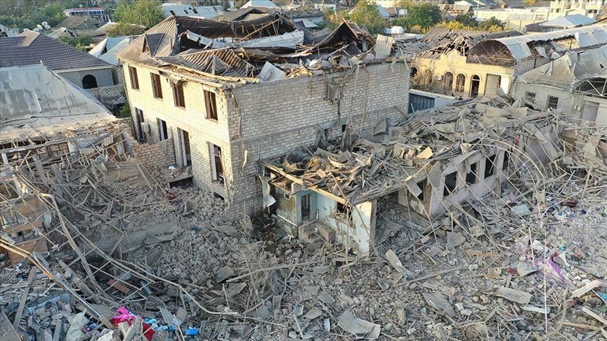 Thumbs b c 5af9d00837018a608ab359550c7cd25e