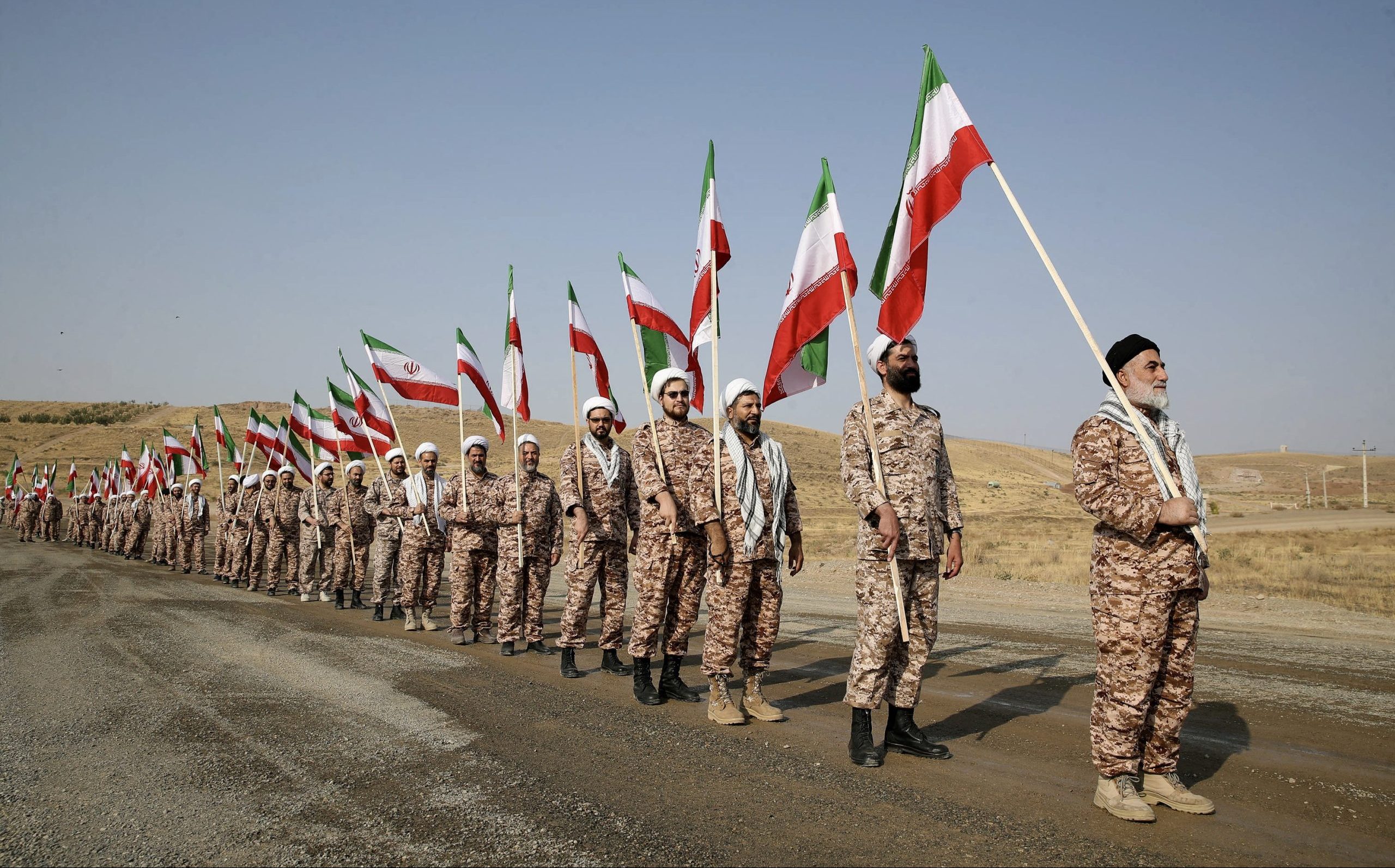 2022 10 19T092847Z 42431850 RC2S2X953KBG RTRMADP 3 IRAN MILITARY DRILL scaled