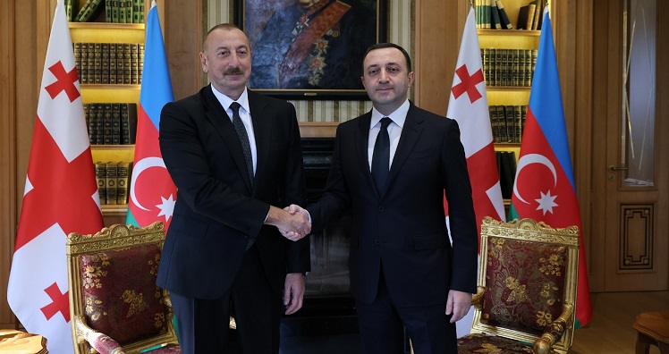 311736479 485913810236304