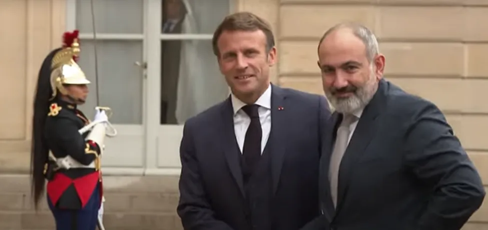 Emmanuel Macron with Armenias Prime Minister Nikol Pashinyan