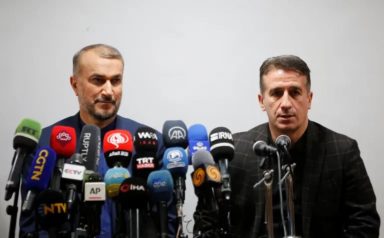 2023 01 27T203551Z 1191581703 RC28ZY9VEY7M RTRMADP 3 IRAN AZERBAIJAN