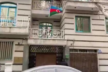 74e9ba79 8796 3f5d 978f 1b8ee498eca5