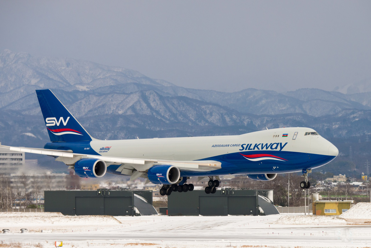 Silk Way West Airlines B747 8F VQ BVC Komatsu Airport 2016 01