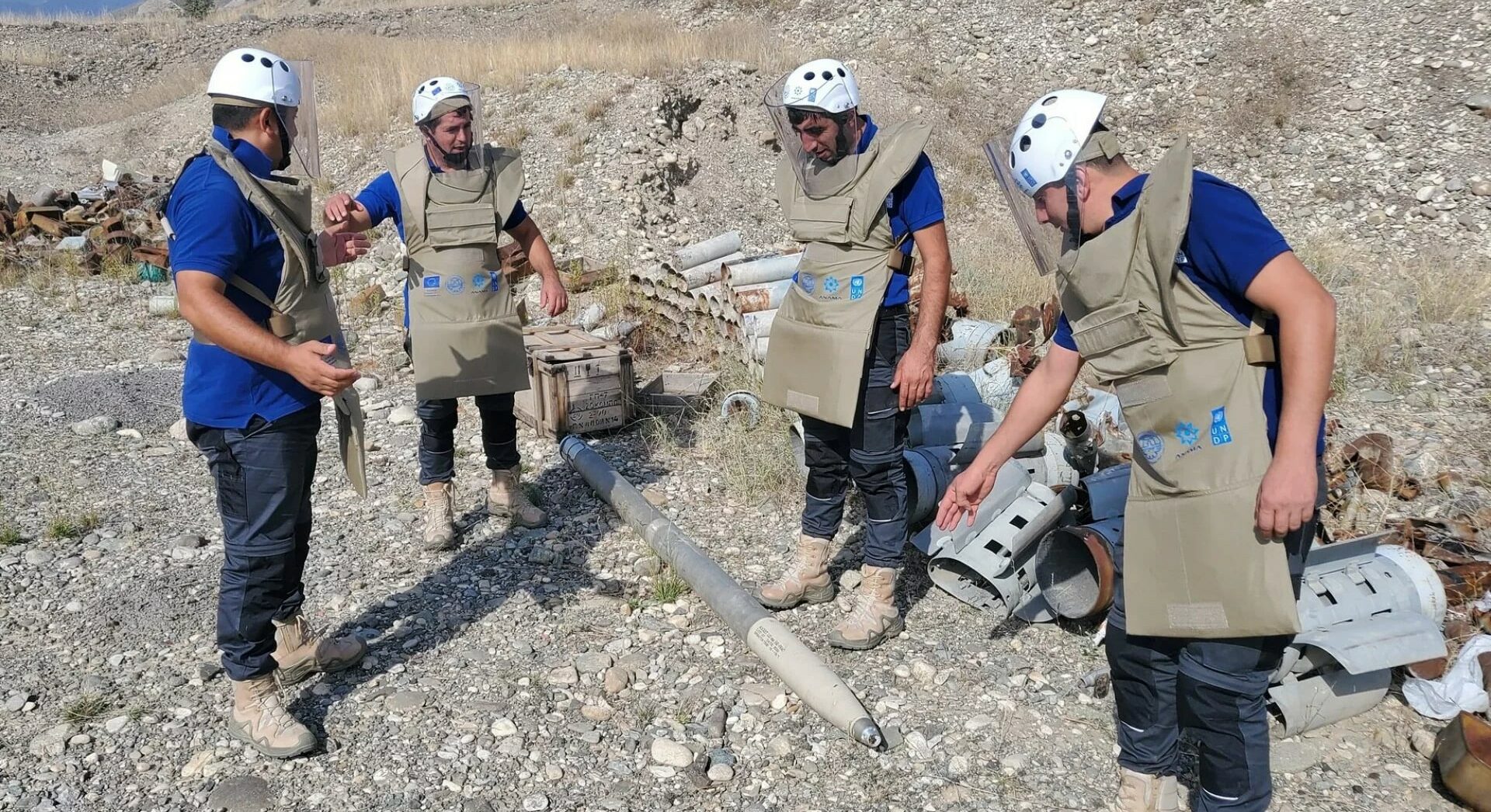 Az demining e1674552119641 87522163 (1)