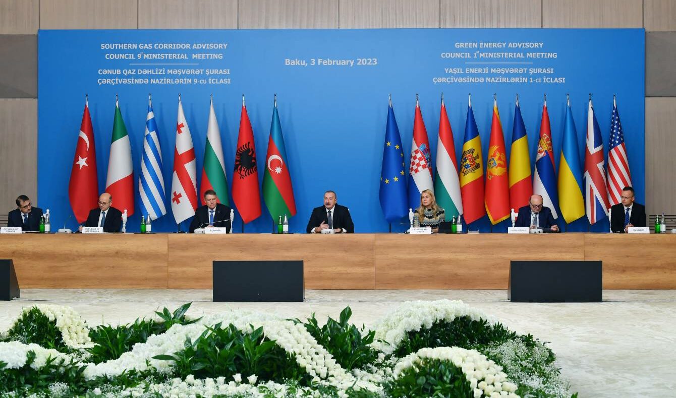 1675407192 17557d32bd9f60f1f21608ee66356296