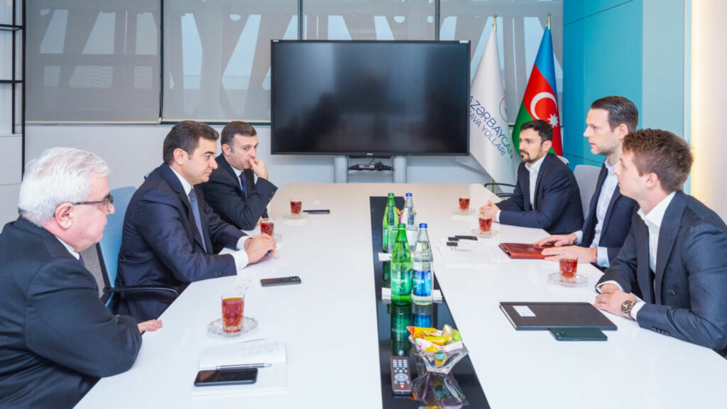 lufthansa-2023-02-06_PR-Image_AZAL-TCS-787_01_FullHD_Copyright_Azerbaijan-Airlines-1536x864