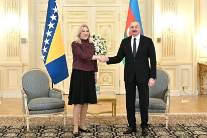 16776540706467630901 1000x669