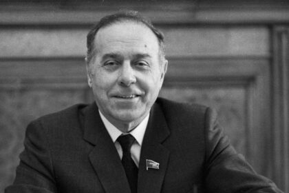 420348812 0 0 2207 1656 1400x0 80 0 0 50c39f2749c3a6efcc8966a425f35817