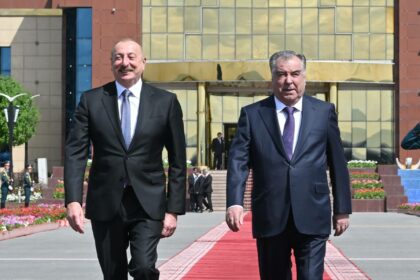 0FcsE2hP70TmKgdAq26FzGL25yHmIwO5rqFbc8Dx