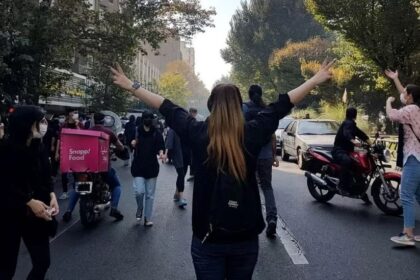 126966773 126958576 250196b93c30f14618abd5e8ed82b282a084a0ee