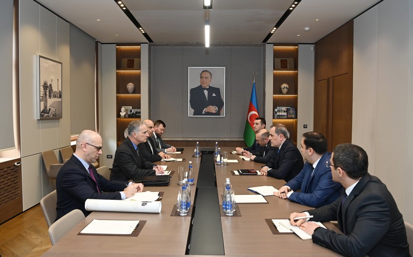 645ef5e0 5b40 31e8 a332 6cb9006a7399