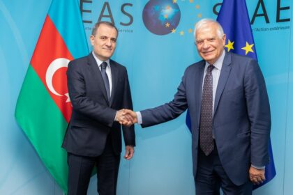 128972bd 19ce 300d b933 bf227e979e93