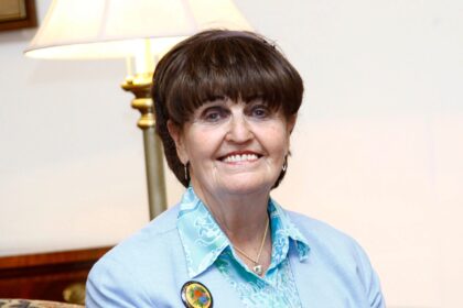 The Baroness Cox ed Kopie
