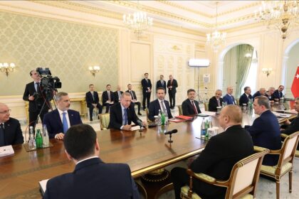 Thumbs b c 258fd19247a5153f2159e6f232658a87