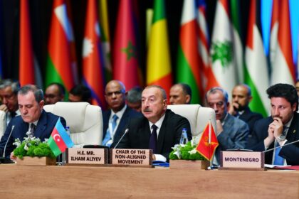 1688540025640423185 1000x669