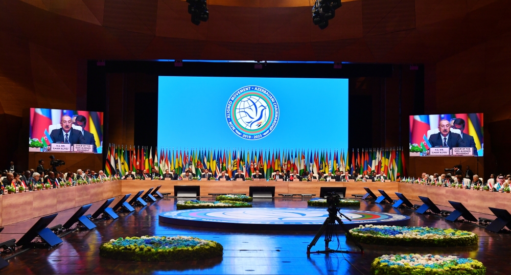 16885400262362364823 1000x669