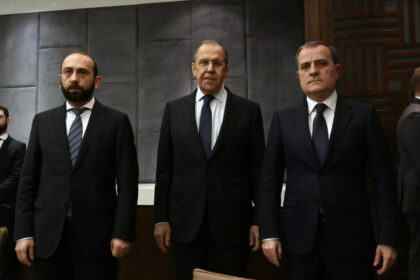 Ararat Mirzoyan Sergey Lavrov Jeyhun Bayramov 13 05 22 1024x682