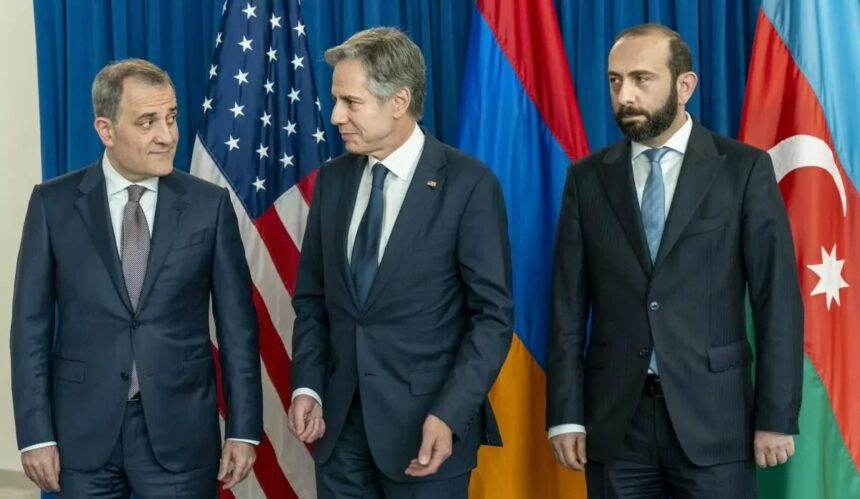 Arm Azer peace talks July 2023.jpg