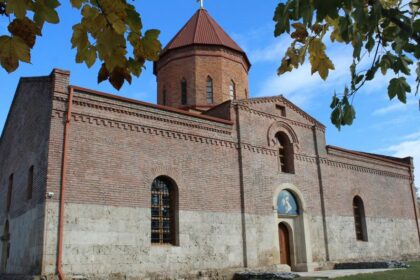 Muqeddes meryem kilse 071120