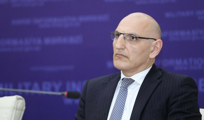 C870307b 77c0 3921 8ce1 ab2b1c2e0a26