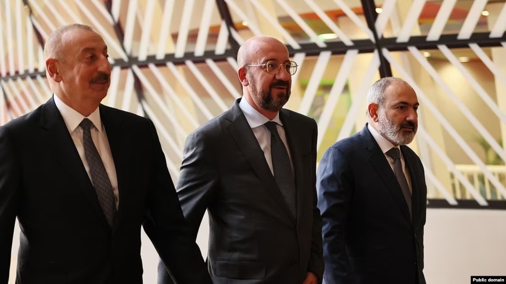 08790000 0a00 0242 9125 08da8b72d84e w1023 r1 s