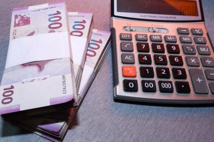 D489843b 9ef1 3f83 bf28 ebf3c3dac3f8