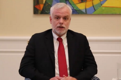 01303763 9605 3107 91d8 8440177e8f2c 850