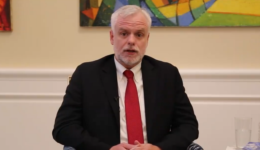 01303763 9605 3107 91d8 8440177e8f2c 850