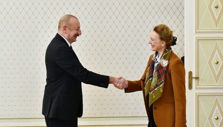 17020345852987964066 750x500