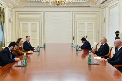 D7d23676 4db7 3943 A4b2 E70fd3da746d 850