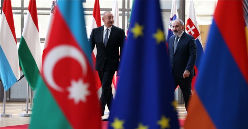 Thumbs B C 1f9a39374e3d2dfeafb098c7a0a1874b