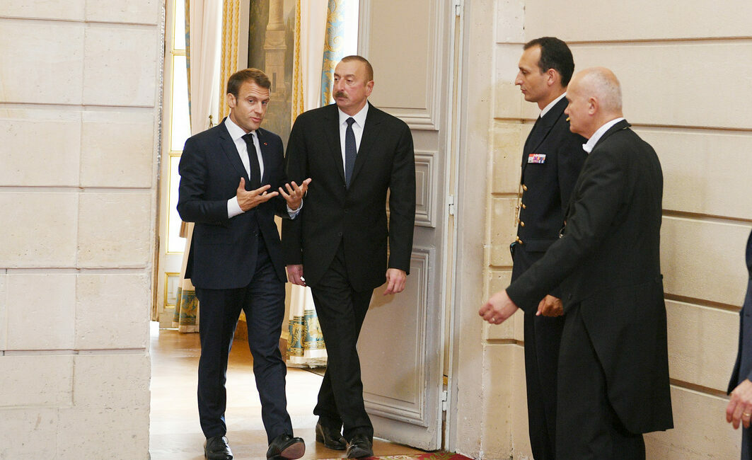 Ilham Aliyev Met With French President Emmanuel Macron 9