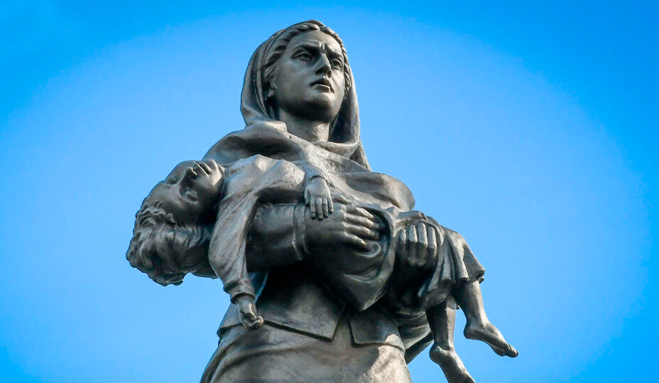 1614066762 Feyyad Ana